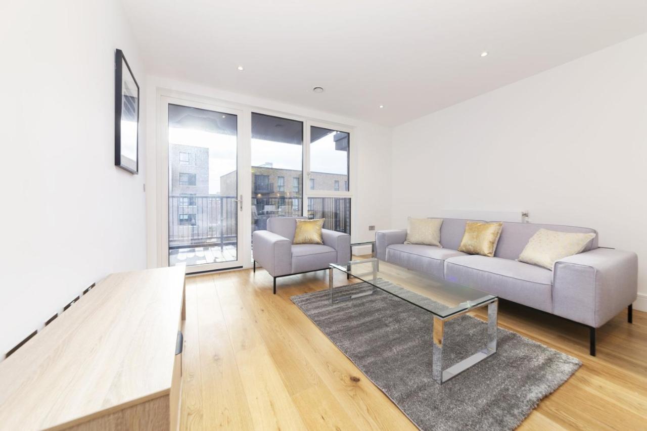 Stylish Family Sized 2 Bedroom Appartement